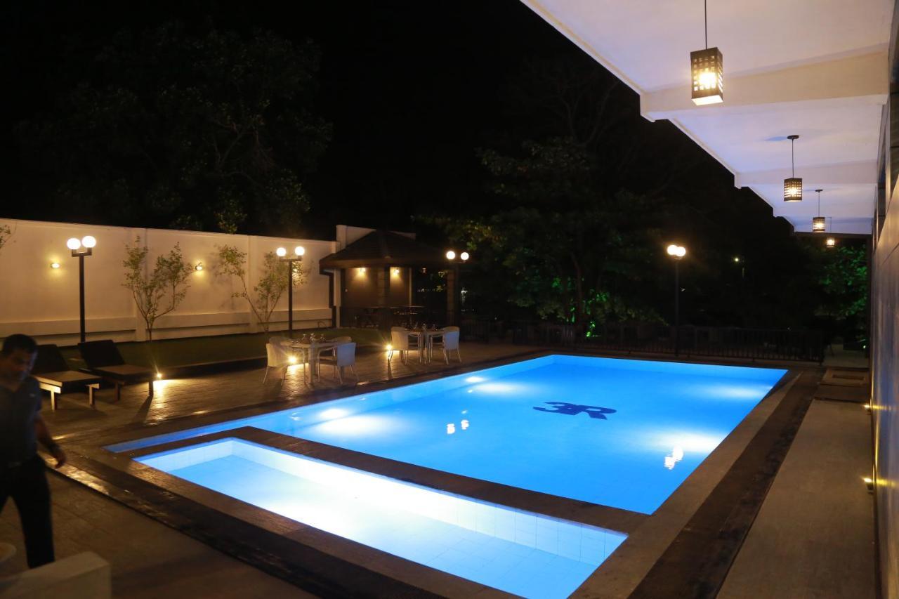 3R Resort ネゴンボ エクステリア 写真