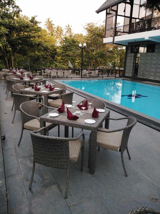 3R Resort ネゴンボ エクステリア 写真