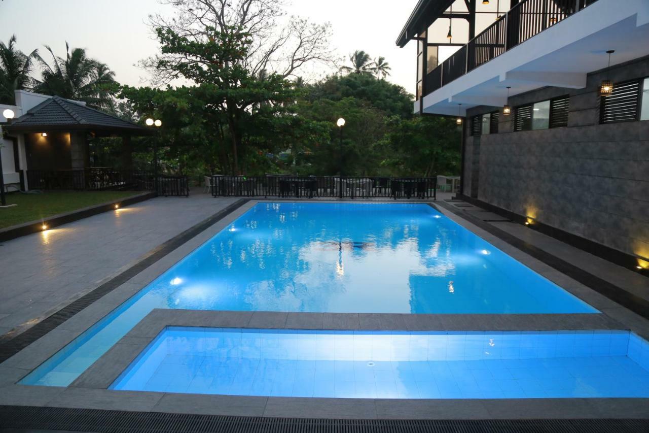 3R Resort ネゴンボ エクステリア 写真